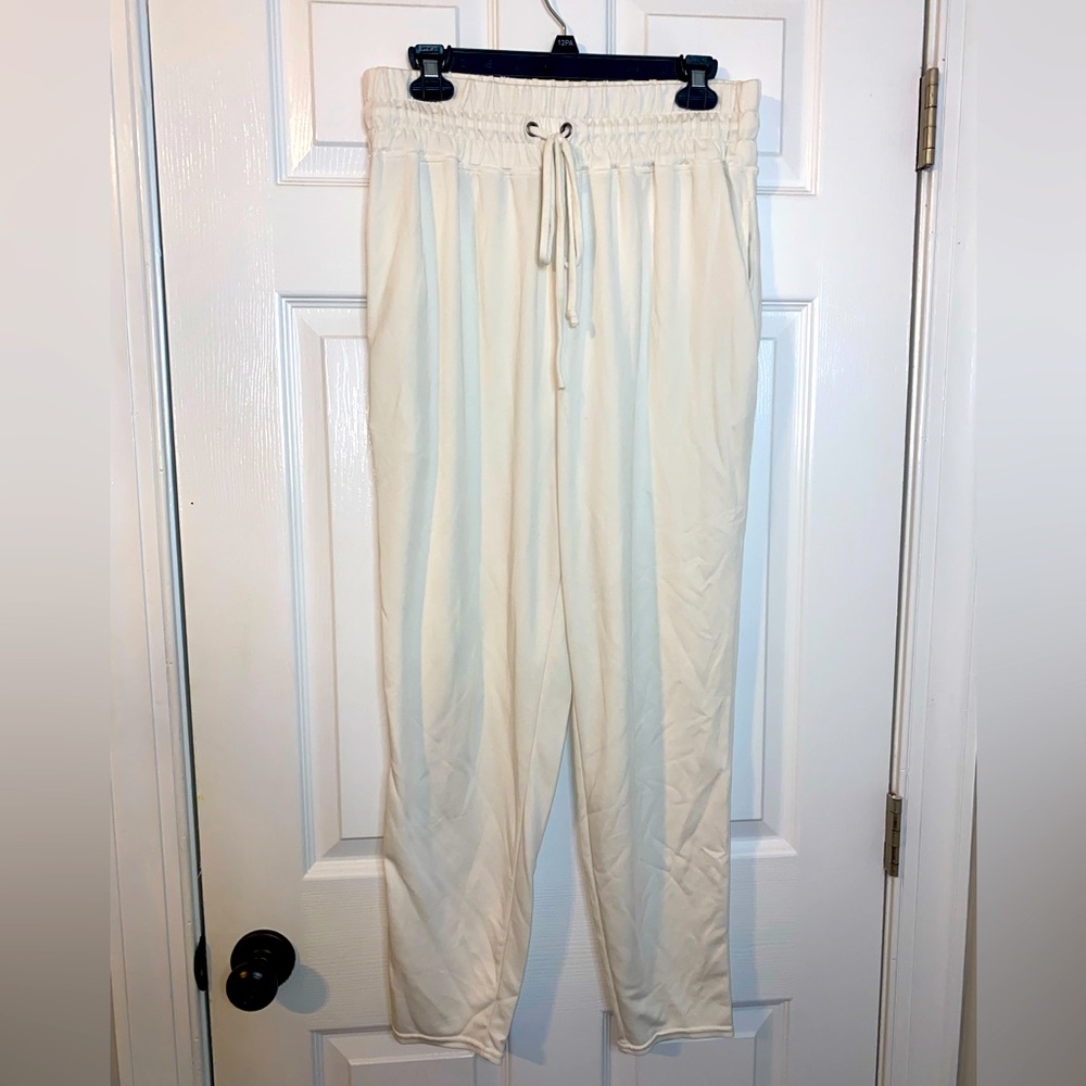 Fabletics Soft White Drawstring Sweatpants. Size M - image 1